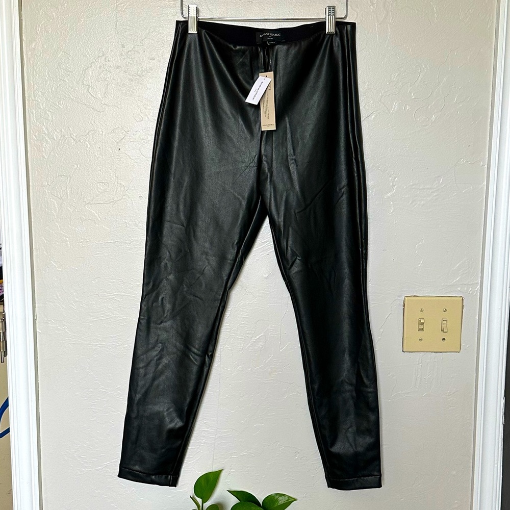 Banana Republic Petite Faux Leather Leggings NWT